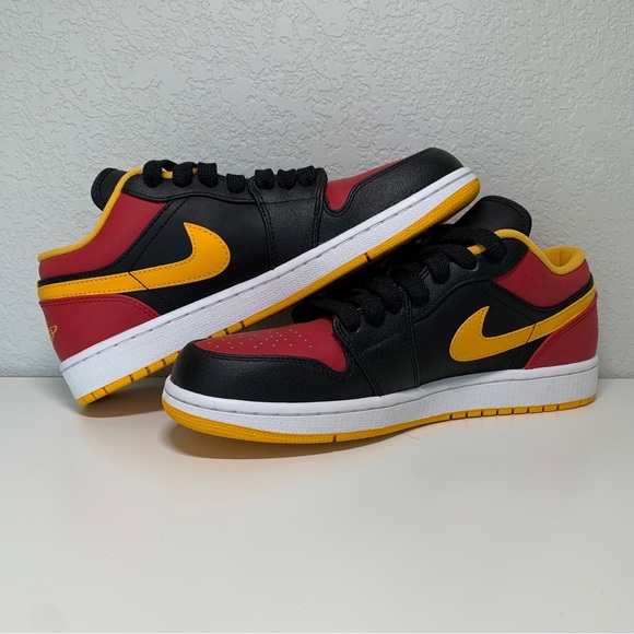 Nike Air Jordan 1 Low 'Gym Red Gold' Men's 8.5 – Rare Colorway (553558-053) - Picture 2 of 9